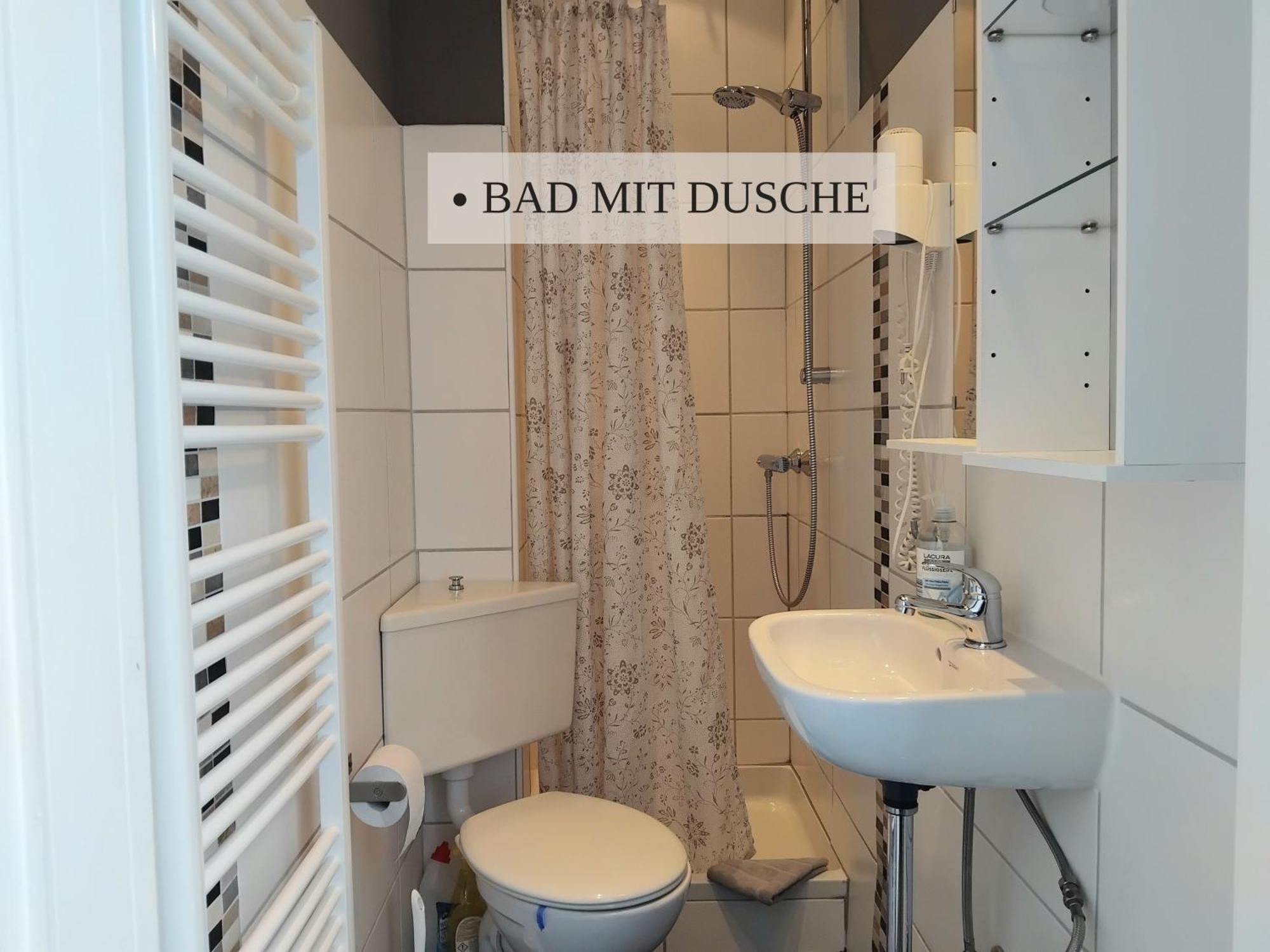 Haus Krabbe Apartments Mit Doppelbetten, Fuer 1-2 Personen, Hunde Kostenfrei Willkommen, Kostenfreier Parkplatz, Zwischen Bremerhaven Und Cuxhaven Gelegen Wremen Exterior foto